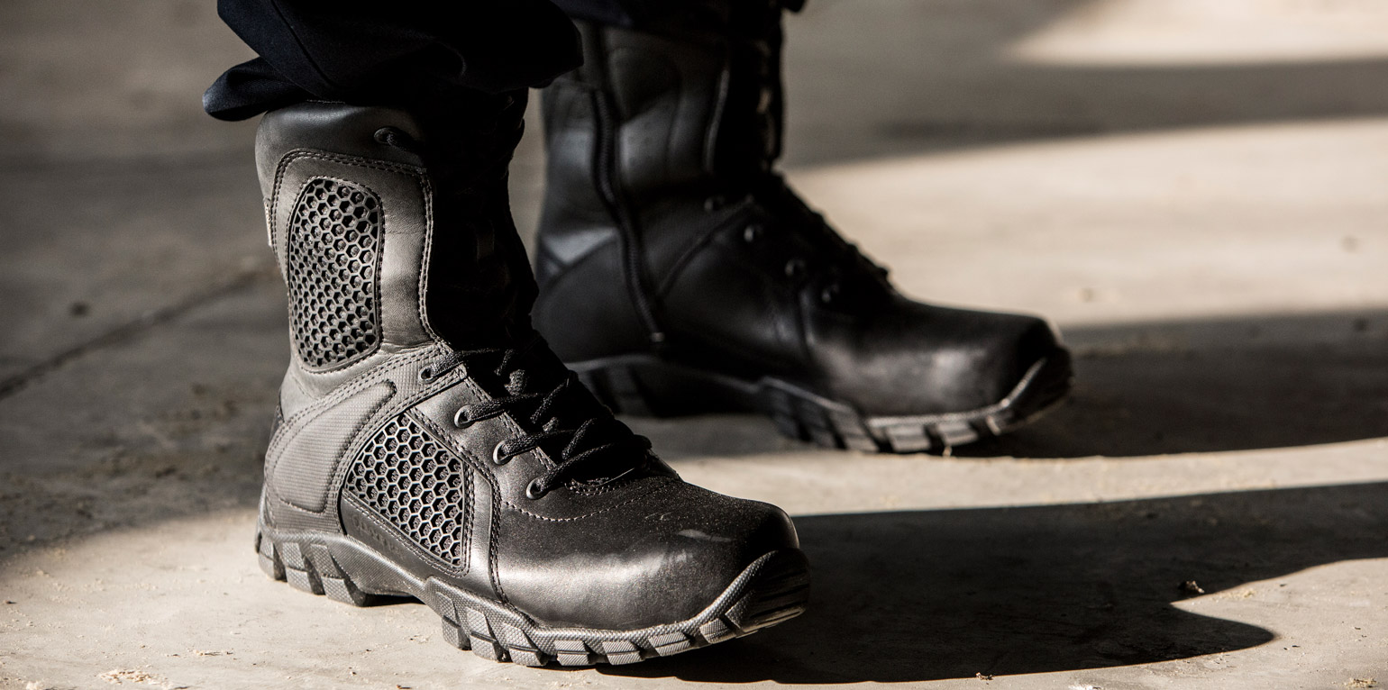 black mens tactical boots
